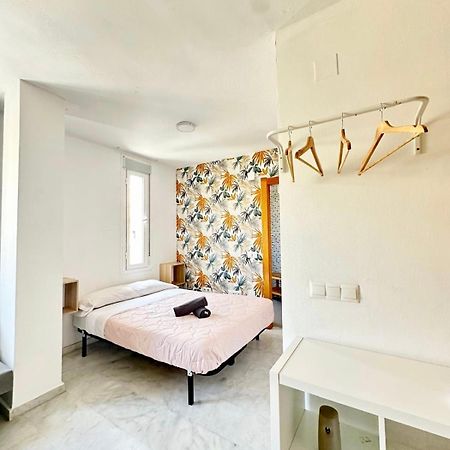 Apartamentos Playa Misericordias 말라가 외부 사진